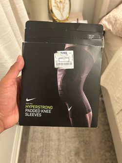 Basketball knee sleeves