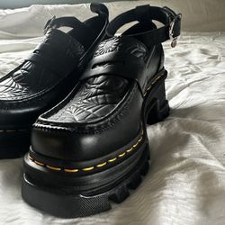 Dr Marten Wednesday Corran Loafers