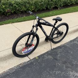 Ozark Trail Vibe Mountain Bike, 27.5" Wheels, 17” Aluminum Medium Frame New 