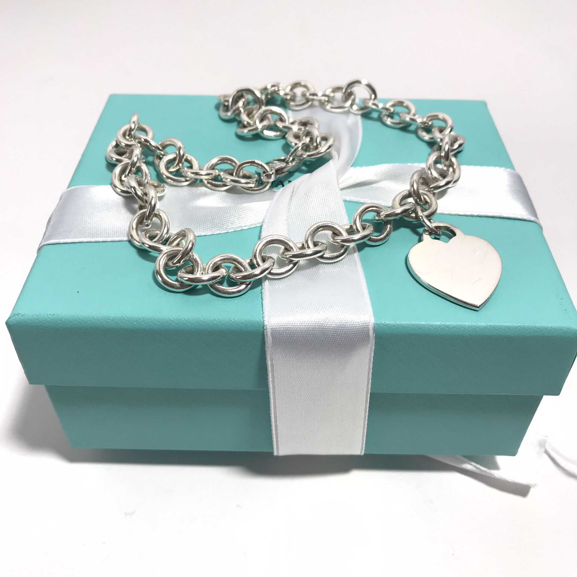 Tiffany&CO Sterling silver heart tag necklace