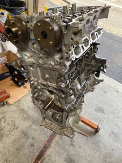 HYUNDAI ENGINE