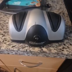 Presto Eversharp 2 stage knife sharpener