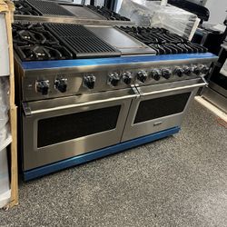 Stainless Steel Viking 5 Series Dual Fuel 60 Inch Range Stove Griddle