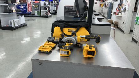 DEWALT 20V MAX Cordless Power Tool Combo Kit