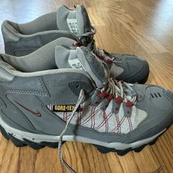 Nike Gore-Tex Hiking Shoes