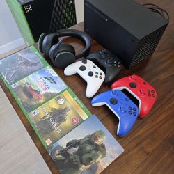 Used Xbox Series X With 4 Controllers And Headphone And 4 Games 