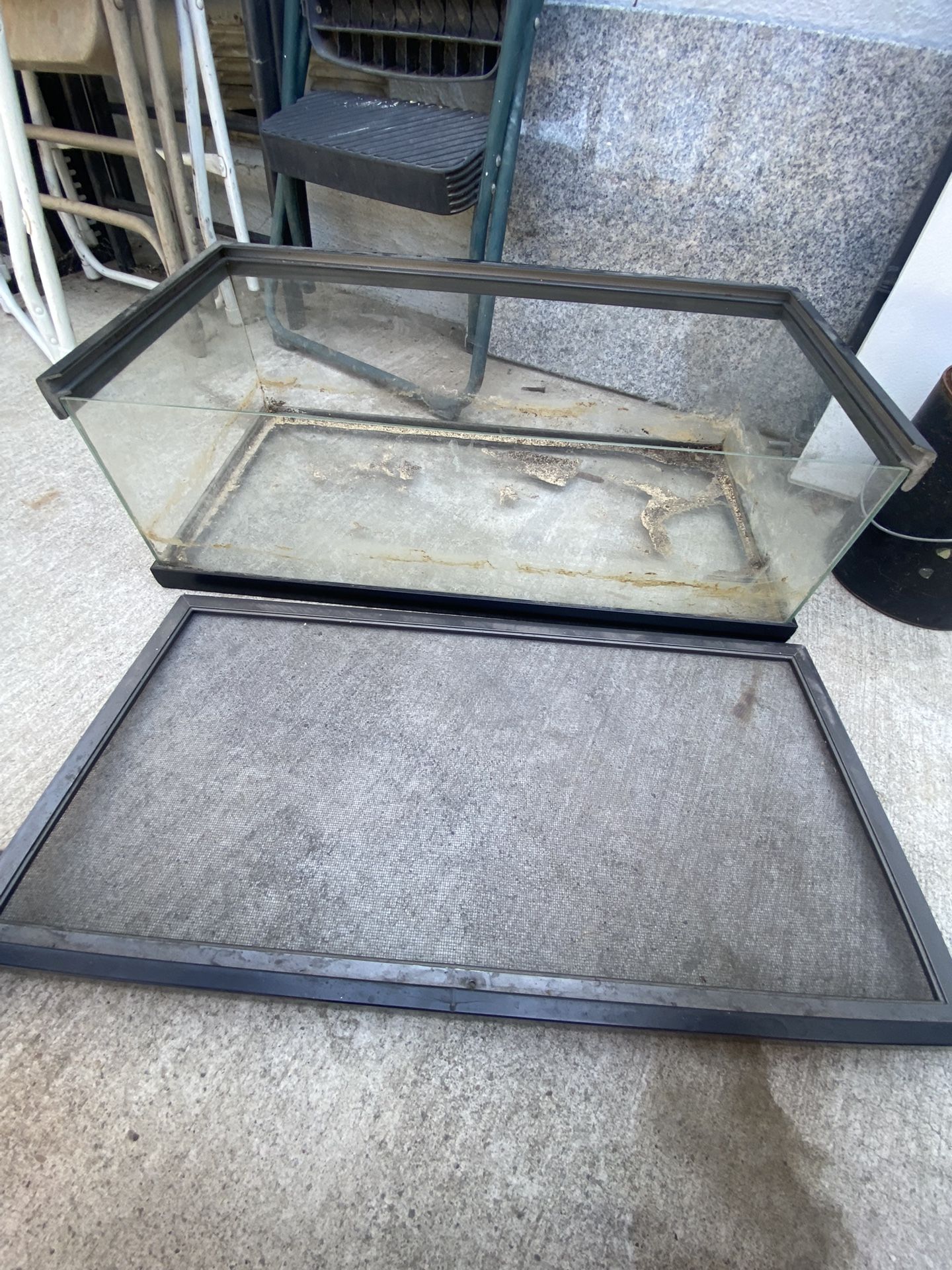 FREE 8 Gal Top Sliding *used* Enclosure 