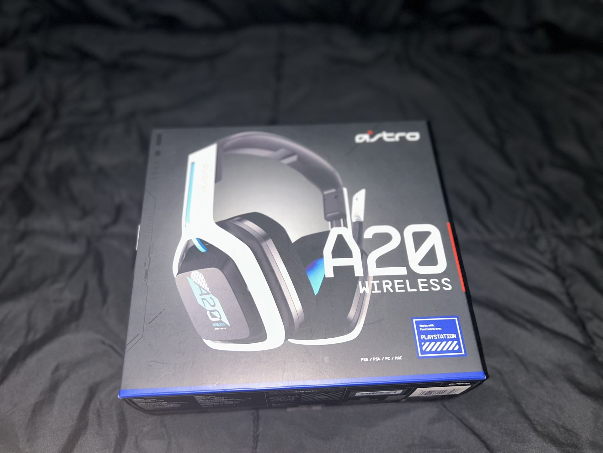 Astro A20