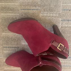 East 5th Faux Suede Maroon Ankle Bootie BUCKLE Zipper Patent High Heel Size 10