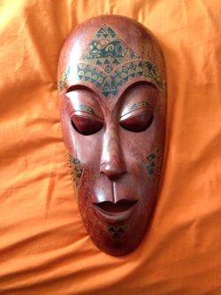 Decorative mask
