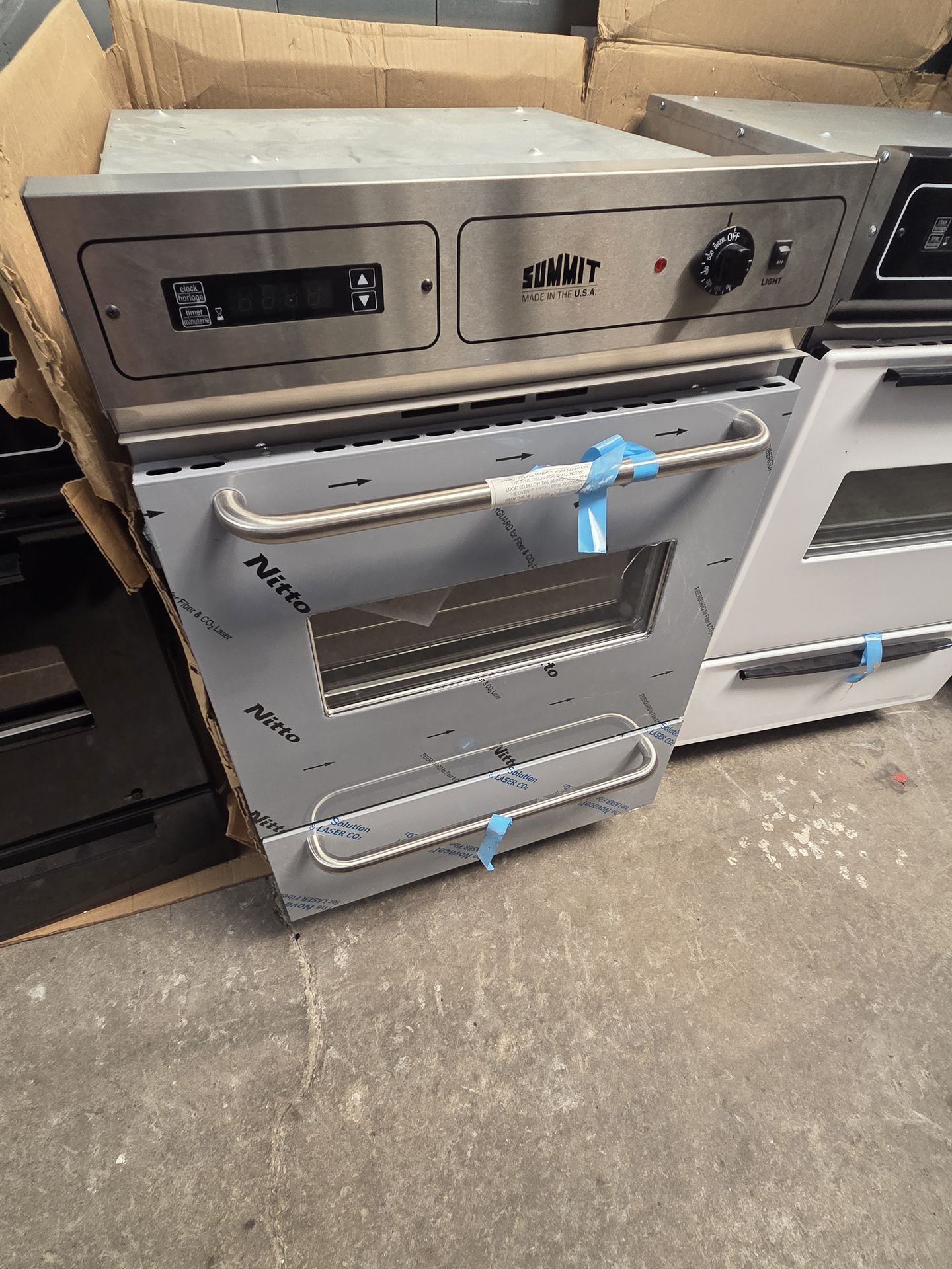New 24" Gas oven