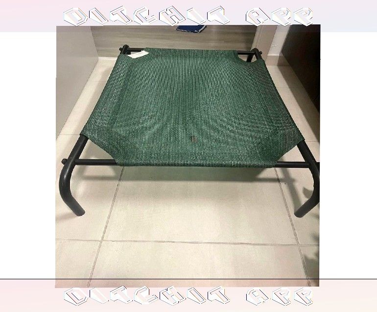 Soft & Cuddly Pet Bed - Best Comfort for Your Furry Companion heavy life