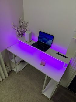 Awesome desk like New!
