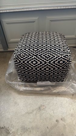 Pouf chair foot rest