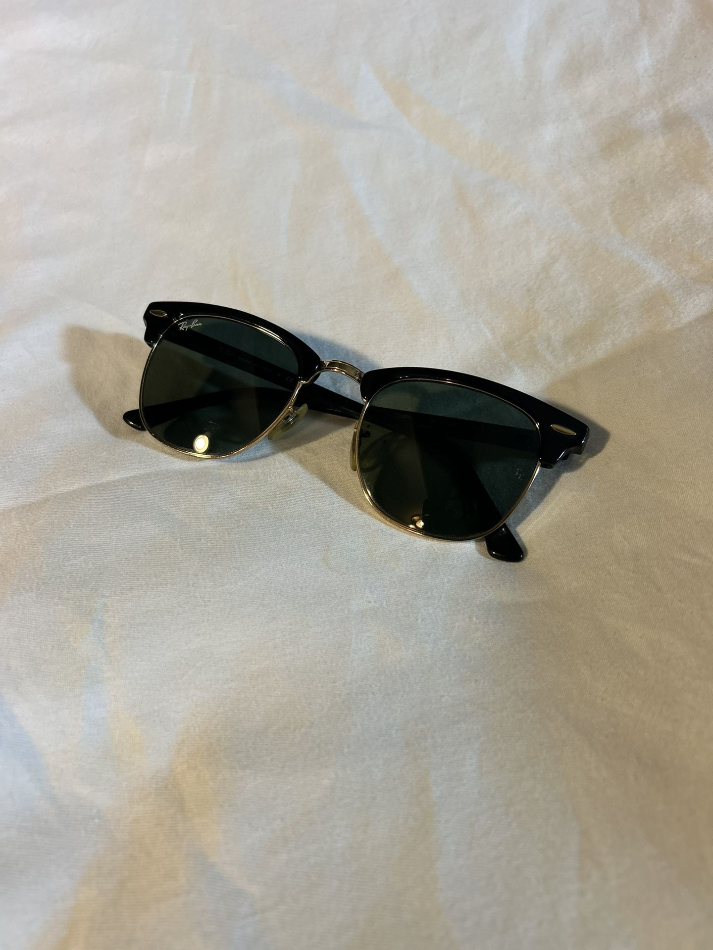 D-24. Ray-Ban Made In Italy Sunglasses.