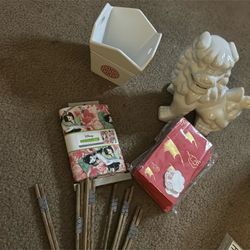 5 Pieces Brand New- Asian Props 