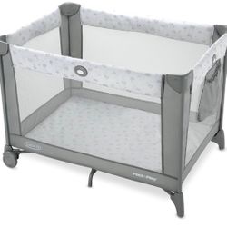 Graco pack And Play With Changing Table