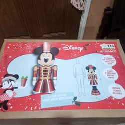  NewMinnie Nutcracker 