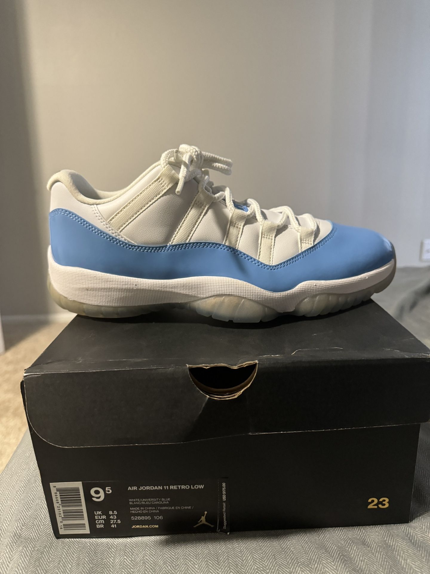 ピース Jordan 11 Low UNC Size 9.5 New