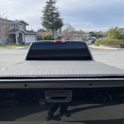 Tri-fold Truck Bed Tonneau Cover 5.8 FT  8.0ftBed