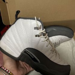 air jordan 12 retro .