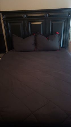 Full Size Bed