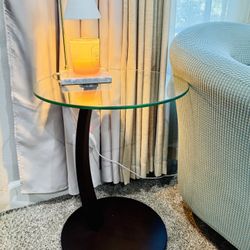 C-shaped Side Table