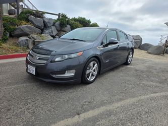 2012 chevrolet volt hybrid  gas saver