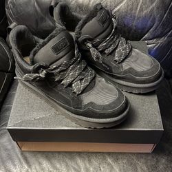 Men’s All Black Ugg Shoes 