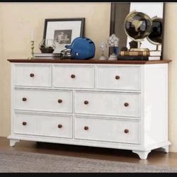 7 Drawer Dresser