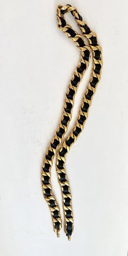 Vintage 1980's Chanel gold filled and leather 30" chain necklace