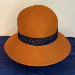 Goorin Bros. Rust Orange Hat With Navy Band - Sz L - 100% Wool you are