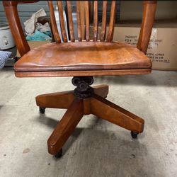 Vintage 1930’s Wooden Sectarian Office Chair 