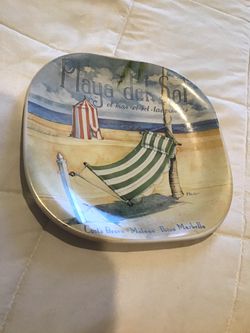 Beach design plate
