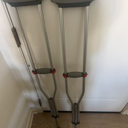 Height Adjustable Crutches