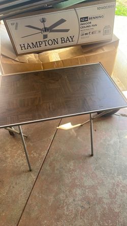 Folding TV tray tables