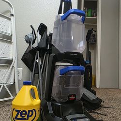 Bissell wet and dry XL Vaccum with shampoo included