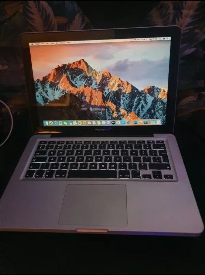 Apple Macbook Pro