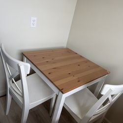 Kitchen Table With Chairs 