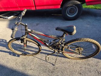 Mountain bike  - needs inner tube.