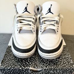 Jordan 3 Midnight Navy Size 8