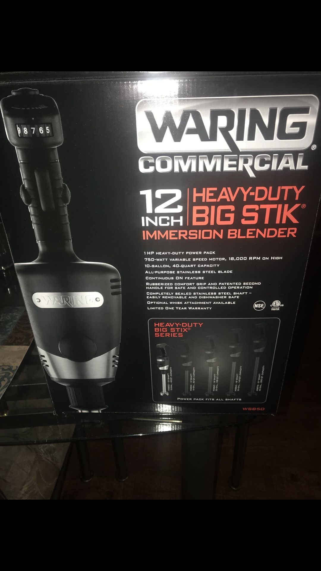 Commercial blender