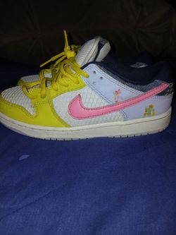 Size 3 Nike shoes