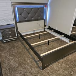 Brand New Queen Size Bedroom Set Silver Bed, 1 Night, Dresser & Mirror $699