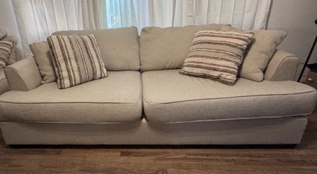 Jerome’s Warner Large Sofa