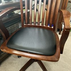 Office Revolving Chair