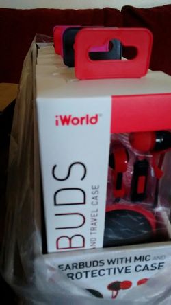 Go-BUDS with mic and travel case from iWorld.