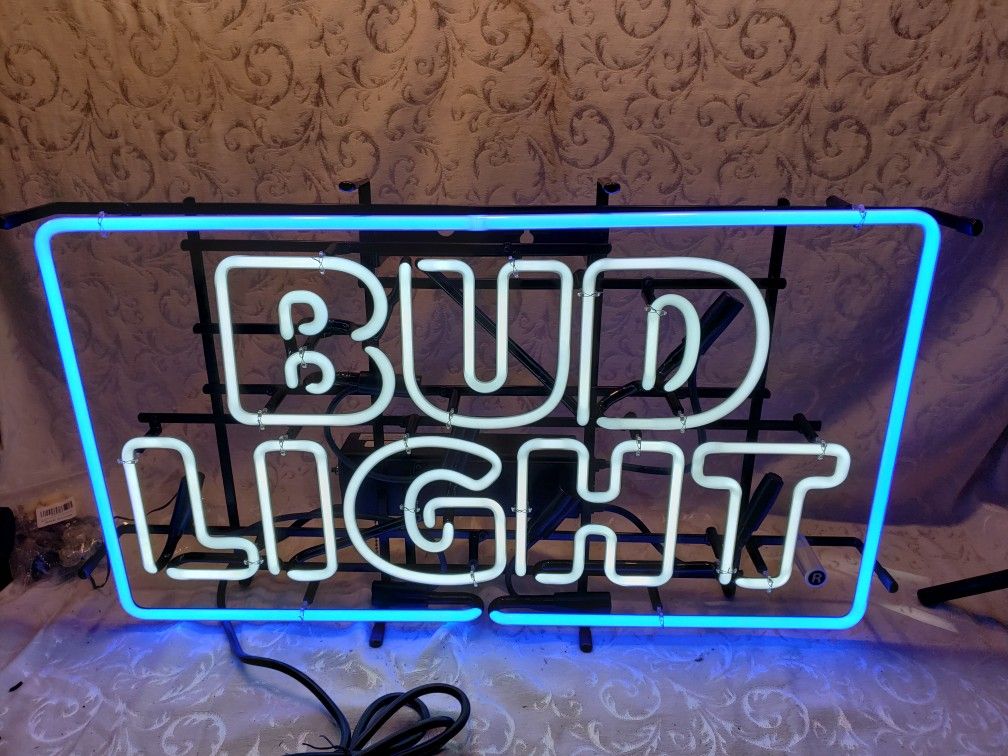 Bud Light Neon Sign