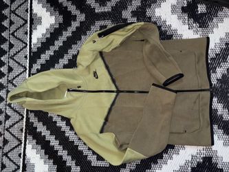 Nike tech zip up