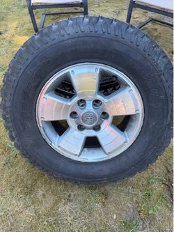 Four 2004 Toyota 4Runner Rims and Tires